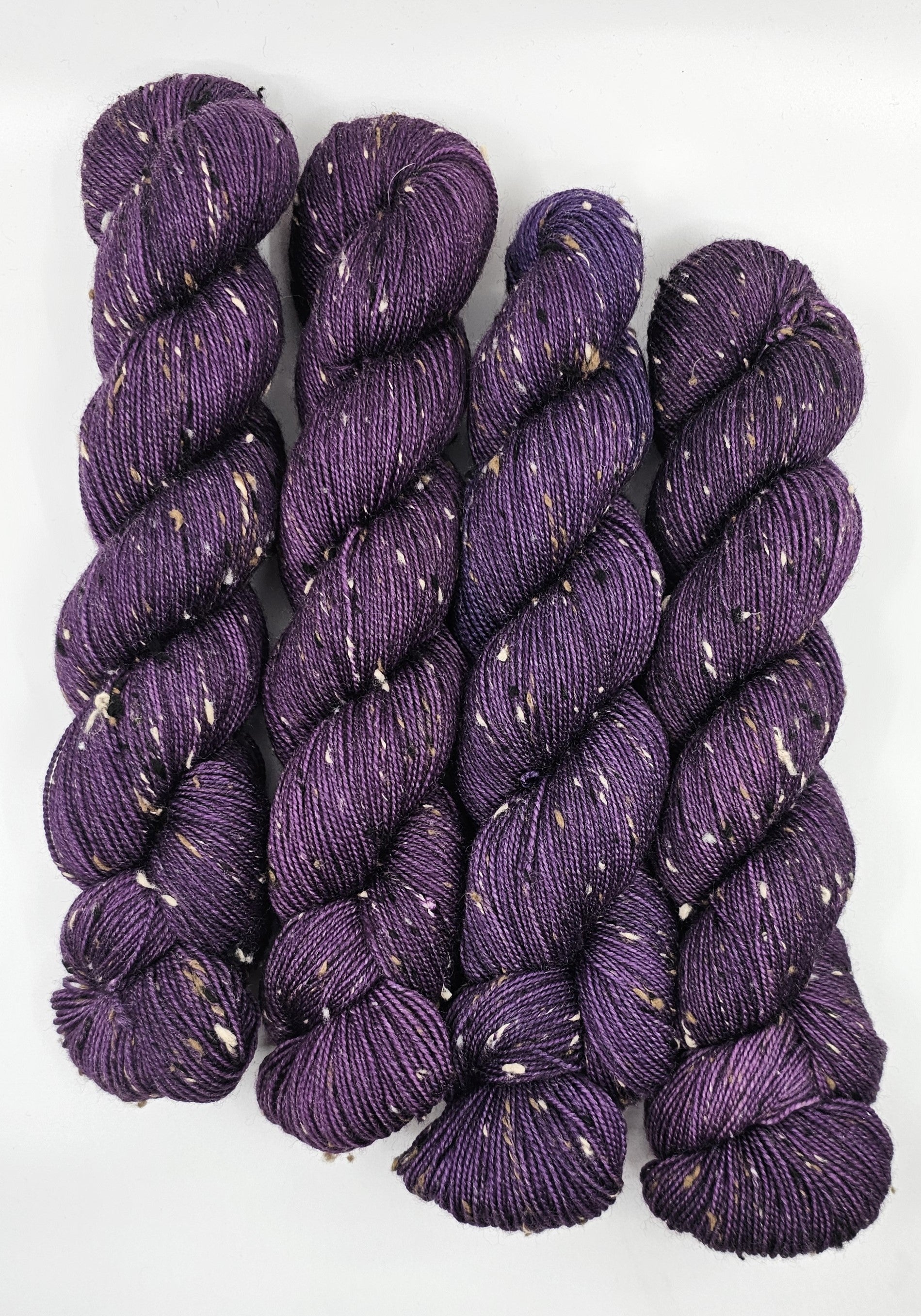 Amethyst - Tonal Freckles 100 - CHAOS Fiber Co