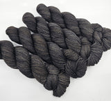 Black Cat - Tonal DK 100