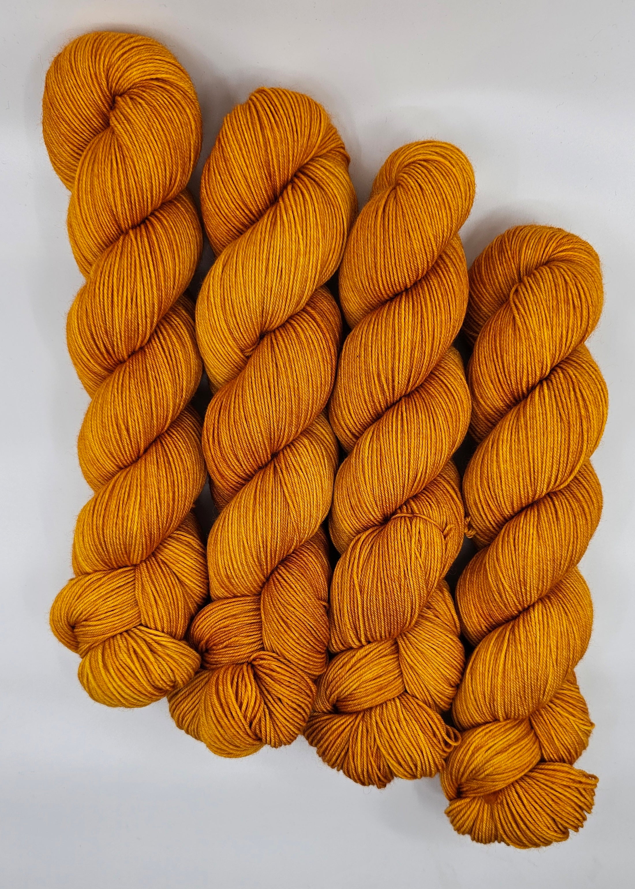 Golden - Tonal Deluxe Sock 100 - CHAOS Fiber Co