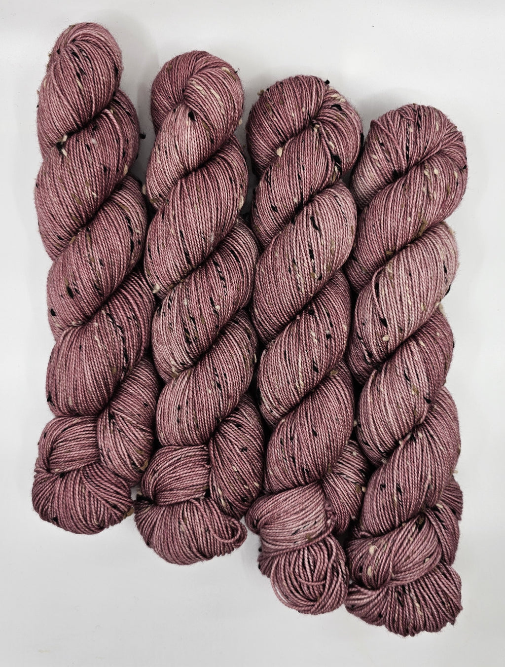 Mauvelous - Tonal Freckles 100 - CHAOS Fiber Co