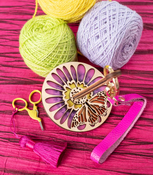 Mini Minder - Monarchana