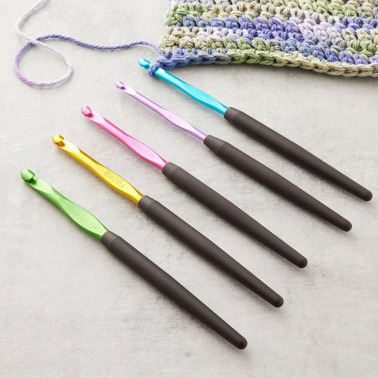 Susan Bates - Soft Ergonomic Crochet Hook Set - CHAOS Fiber Co