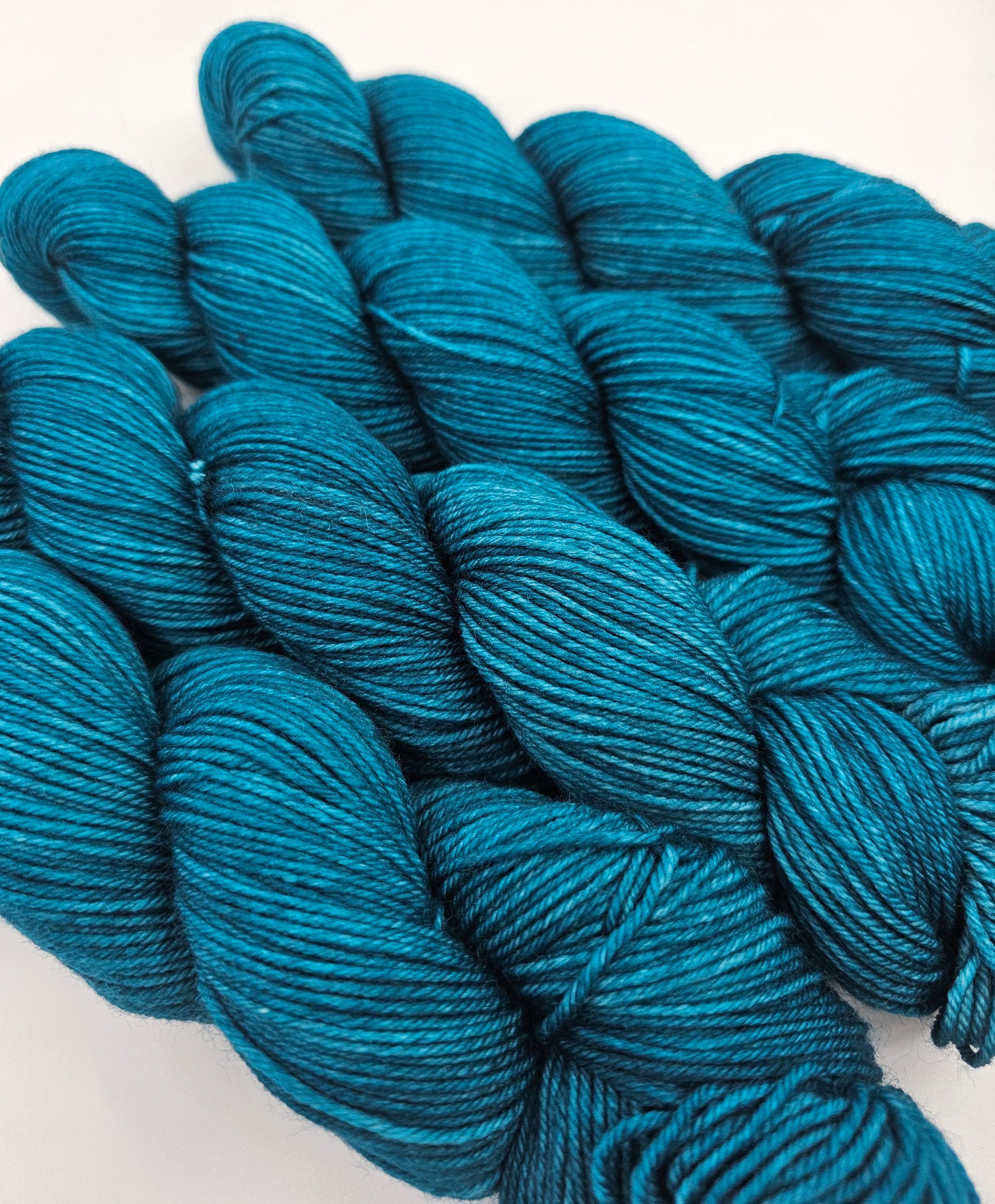 Teal Escape - Tonal DK 100