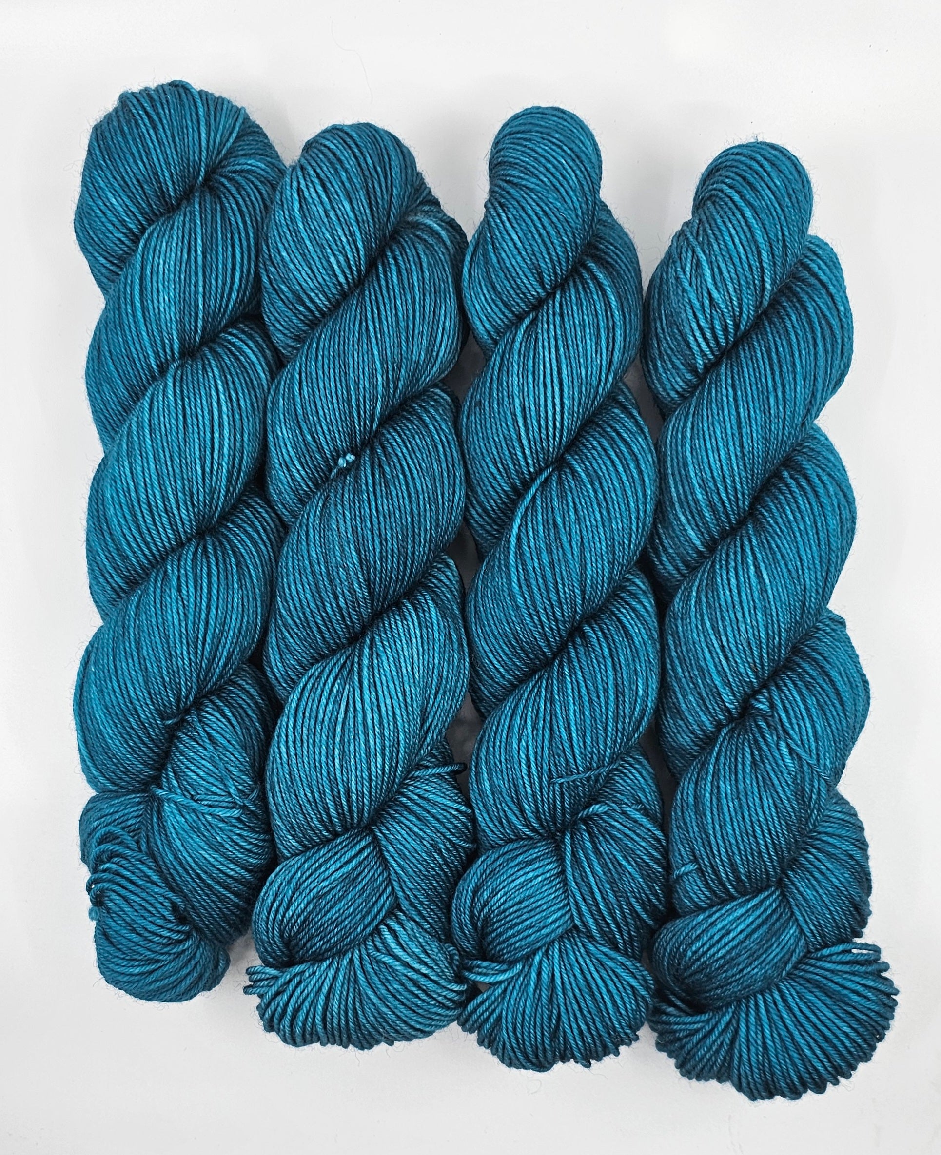 Teal Escape - Tonal DK 100