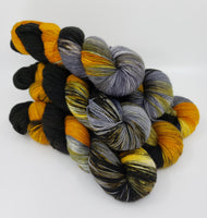 Busy Bees - Variegated Merlin 100
