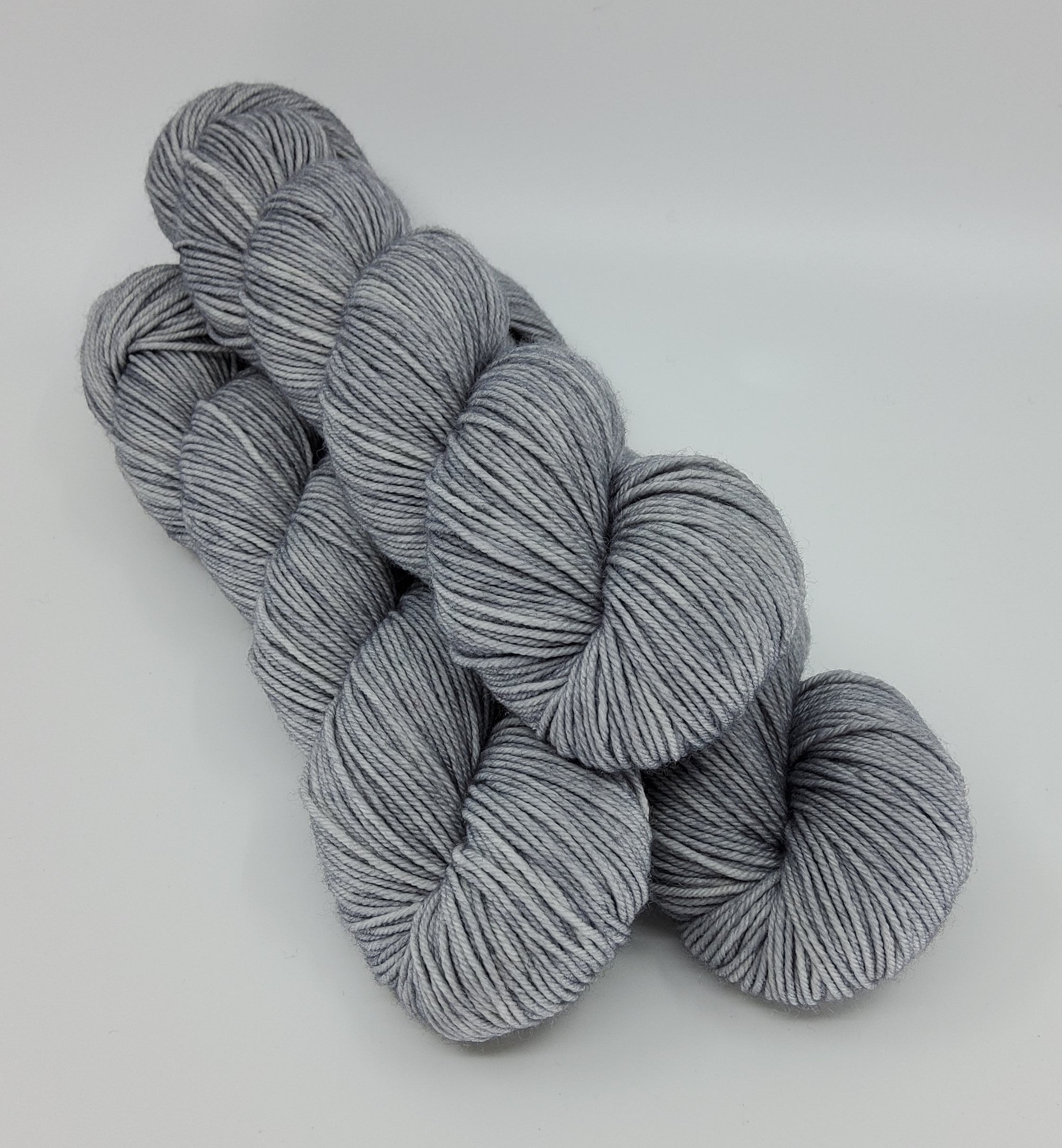 Pewter - Tonal DK 100
