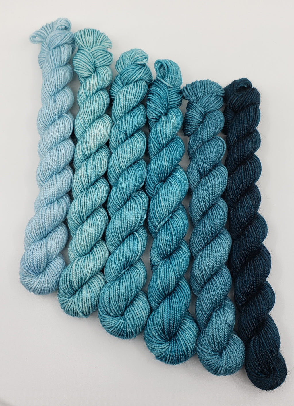 Teal Heaven - Minis Gradient Set - CHAOS Fiber Co